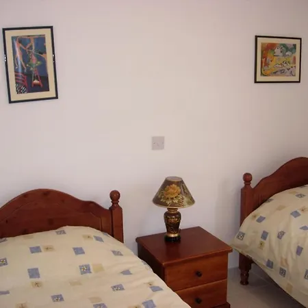 Apartamento Iris Village Universal Paphos